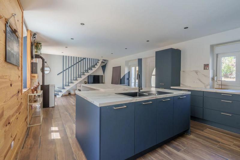 Maison - 120 m² - 4 pièces