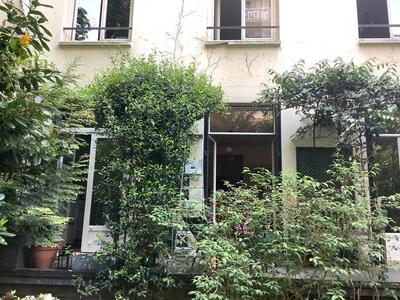 Appartement - 99 m² - 4 pièces