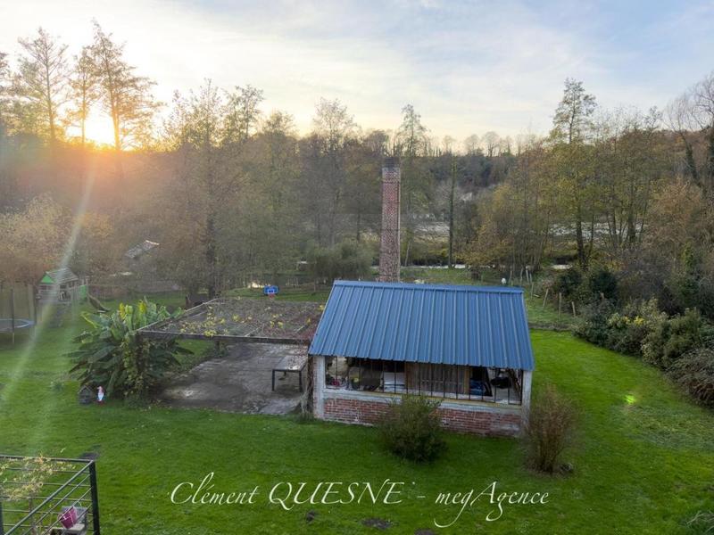 Maison - 225 m² - 7 pièces