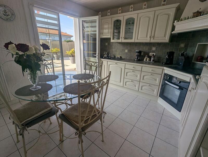 Maison - 91 m² - 5 pièces