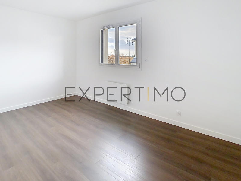 Maison - 144 m² - 7 pièces