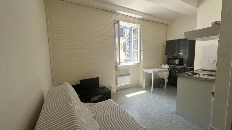 Studio - 16 m² - 1 pièce