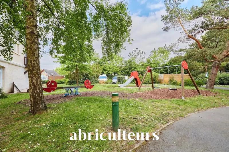 Appartement ancien - 28 m² - 1 pièce