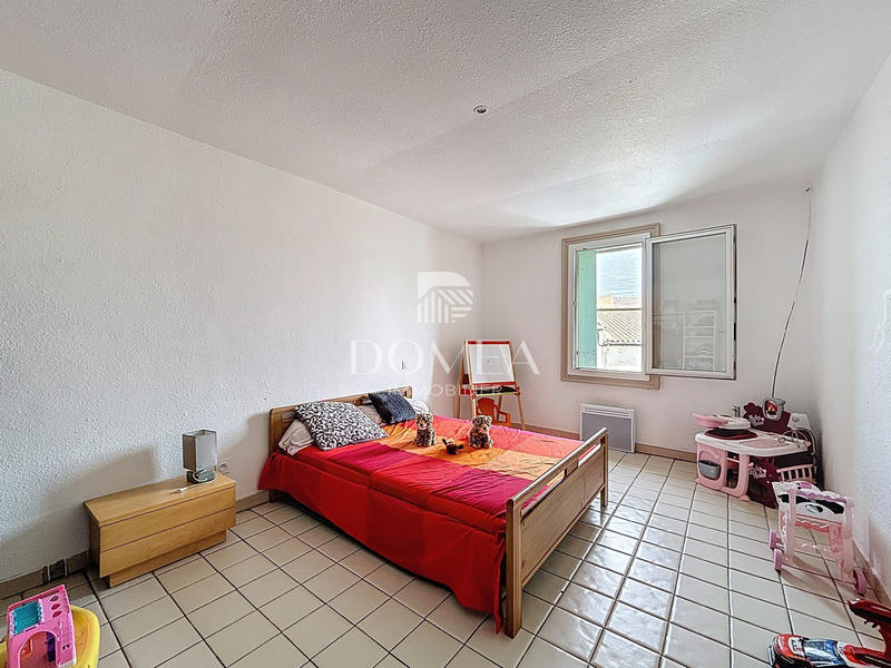 Appartement - 80 m² - 3 pièces