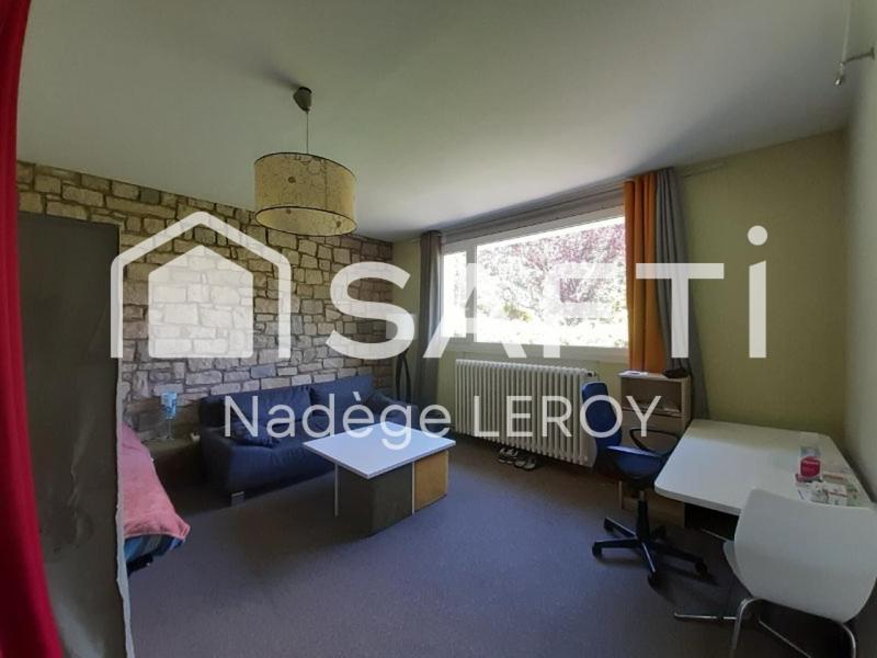 Appartement - 260 m² - 12 pièces