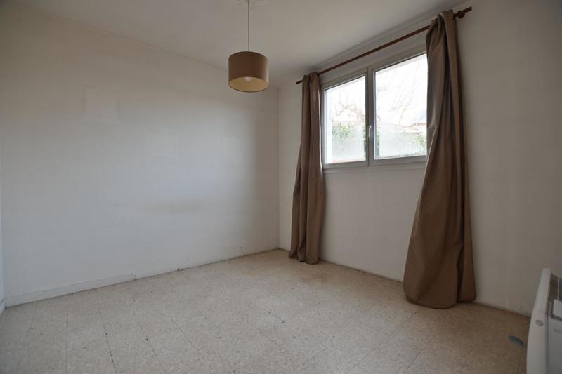 Maison - 99 m² - 6 pièces