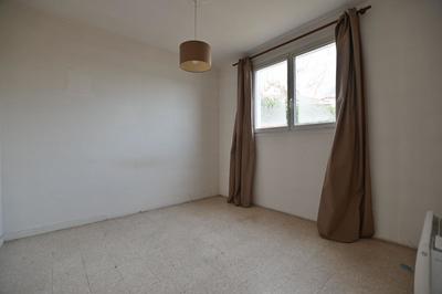 Maison - 99 m² - 6 pièces