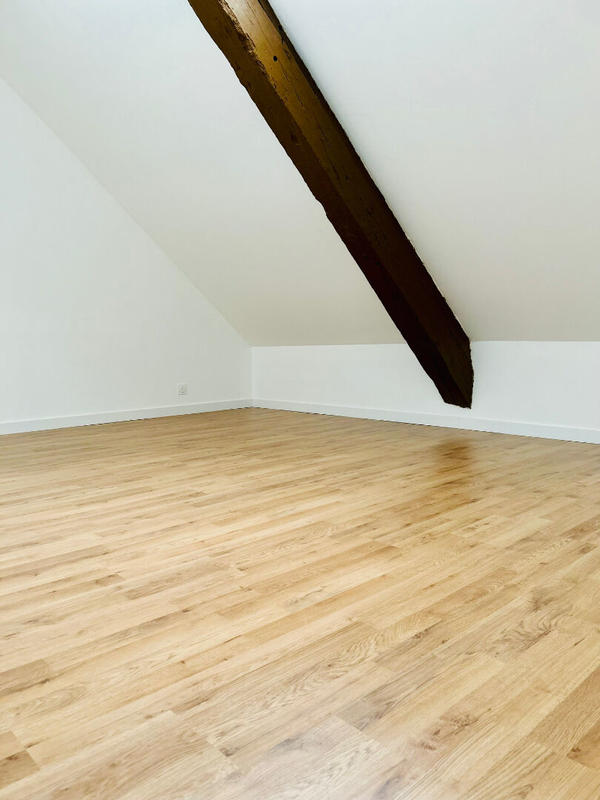 Appartement - 111 m² - 5 pièces