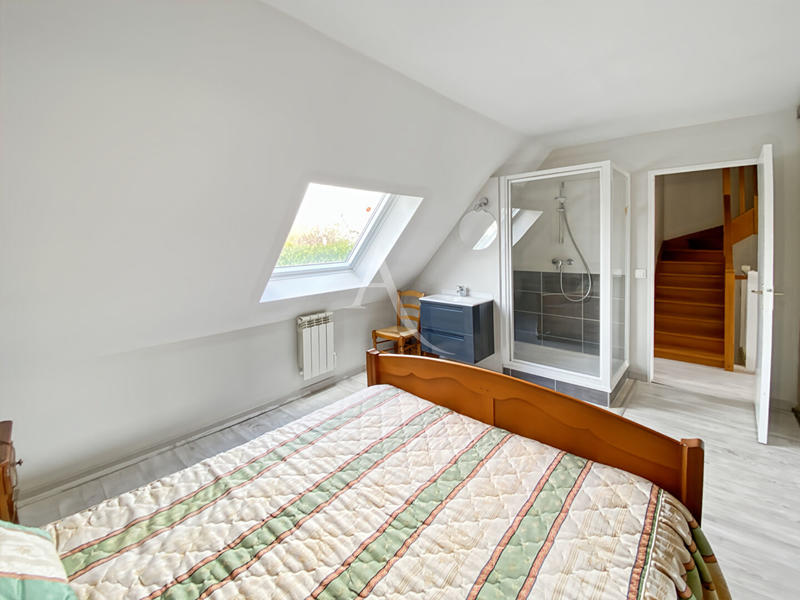 Maison - 100 m² - 6 pièces