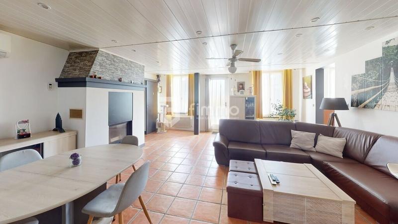 Maison - 153 m² - 7 pièces