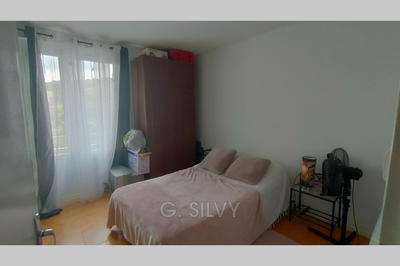 Appartement - 72 m² - 4 pièces