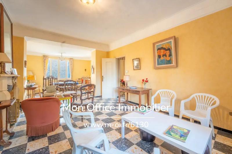 Maison - 136 m² - 4 pièces