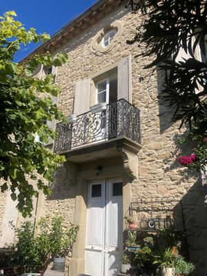Maison de maîtres - 300 m² - 12 pièces
