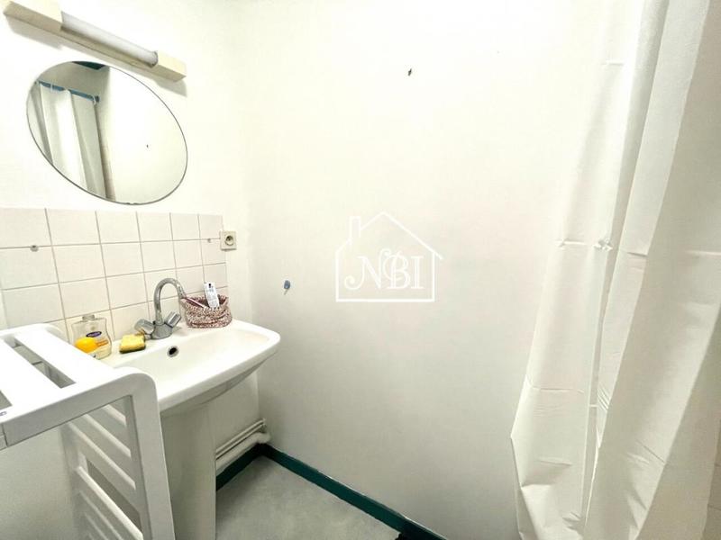 Studio - 16 m² - 1 pièce