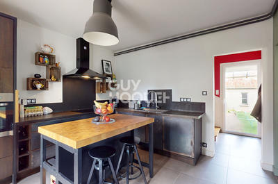 Maison - 102 m² - 4 pièces