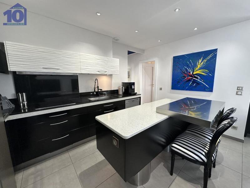 Maison - 77 m² - 4 pièces