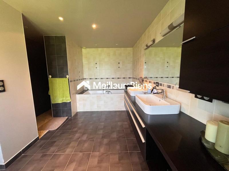 Maison d'architecte - 285 m² - 9 pièces