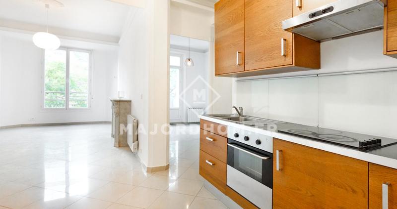 Appartement - 57 m² - 3 pièces