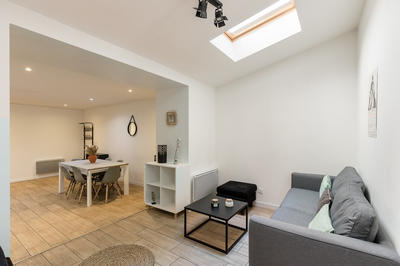 Appartement - 160 m² - 7 pièces