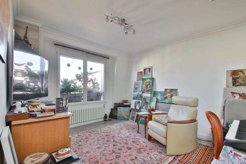 Maison - 180 m² - 8 pièces