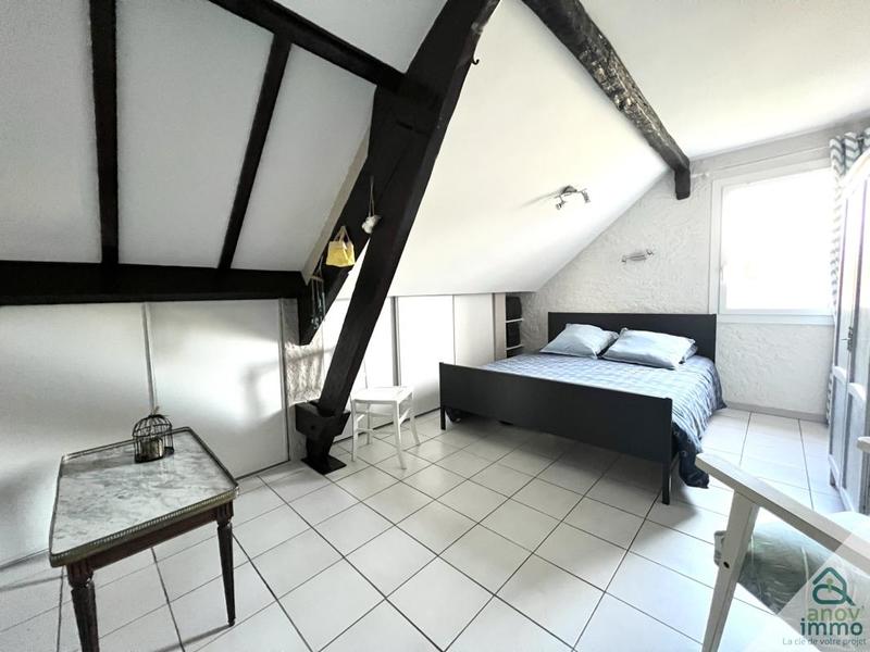 Maison - 104 m² - 5 pièces