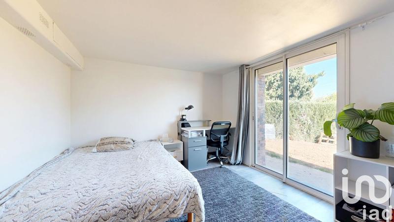 Maison - 213 m² - 9 pièces