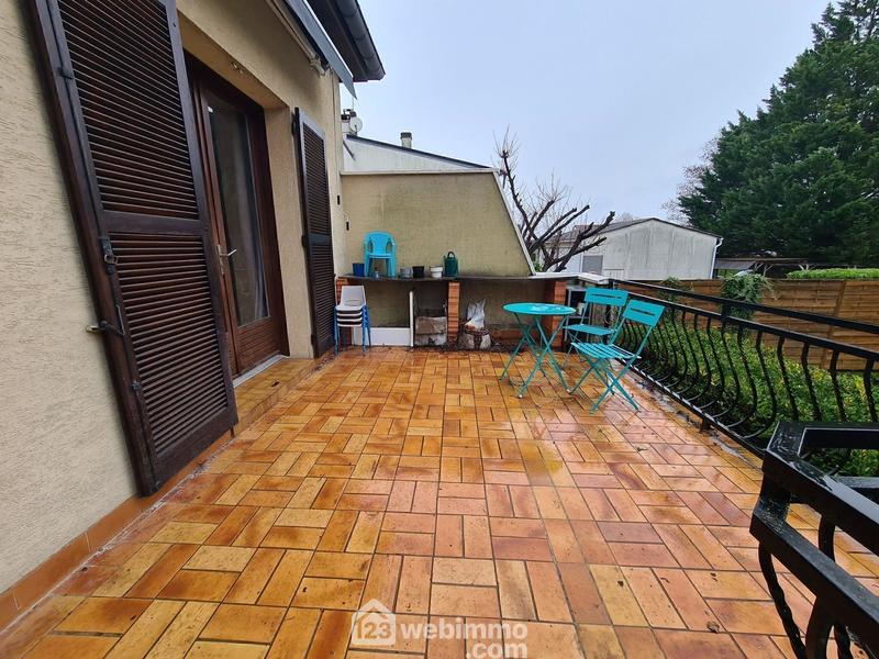 Maison - 142 m² - 6 pièces