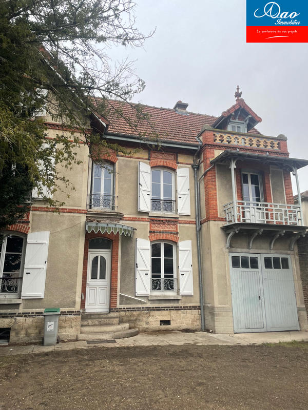 Maison - 97 m² - 5 pièces