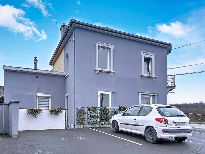 Maison - 160 m² - 7 pièces