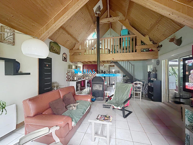 Maison - 64 m² - 4 pièces