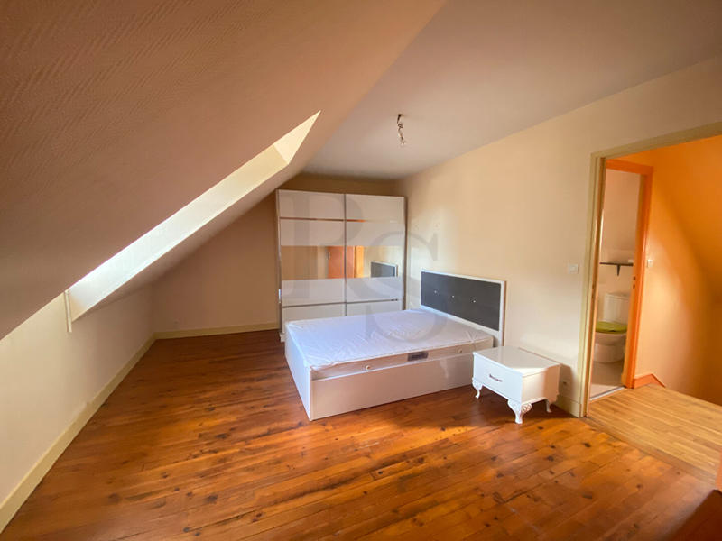 Immeuble - 6 pièces