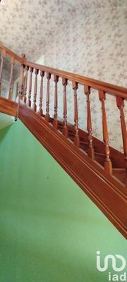 Maison - 180 m² - 7 pièces