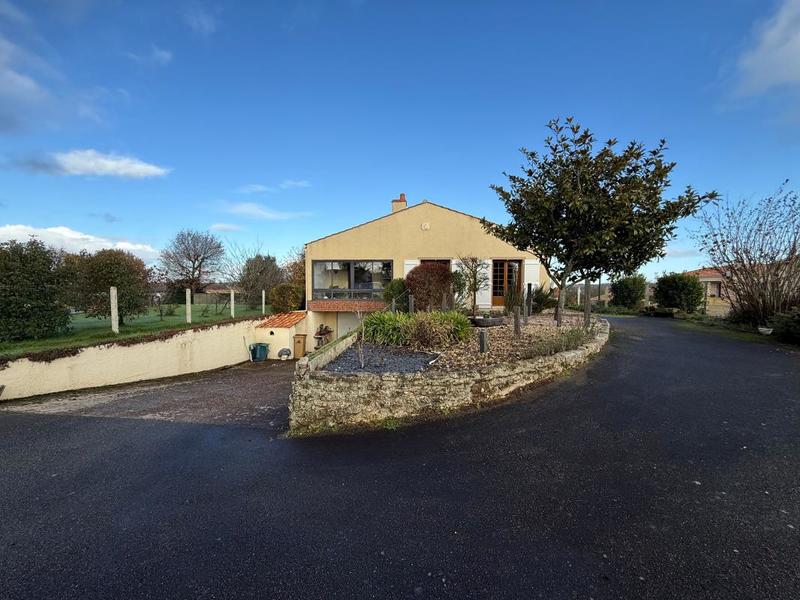 Maison - 138 m² - 4 pièces