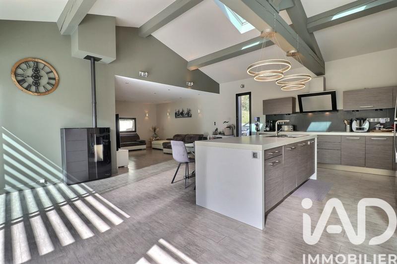 Maison - 135 m² - 5 pièces