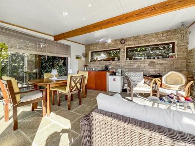 Maison - 108 m² - 4 pièces