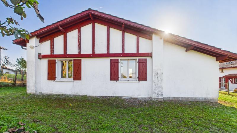 Maison - 107 m² - 5 pièces