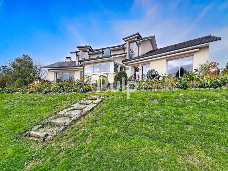 Maison d'architecte - 174 m² - 8 pièces