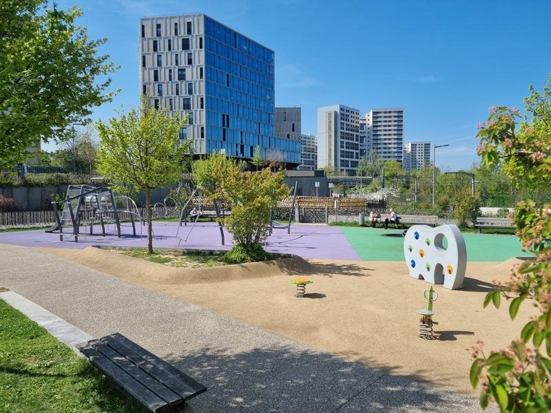 Appartement - 80 m² - 3 pièces