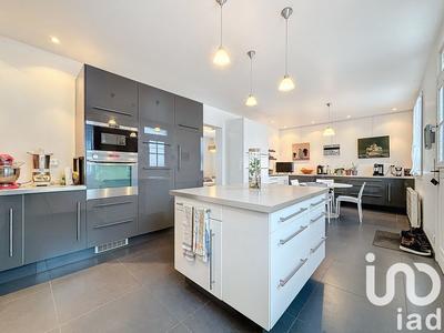 Maison - 160 m² - 7 pièces