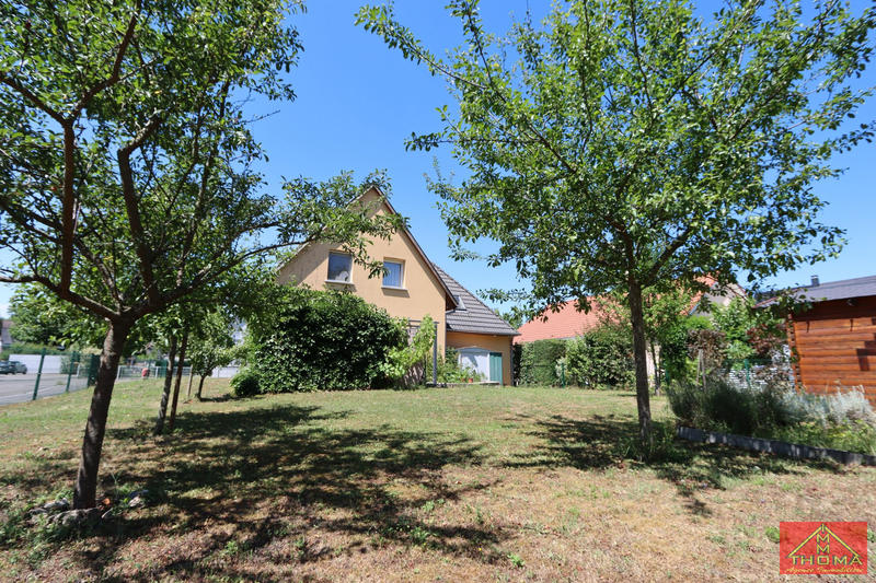 Maison - 96 m² - 5 pièces