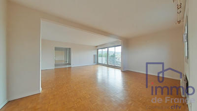 Appartement - 114 m² - 5 pièces