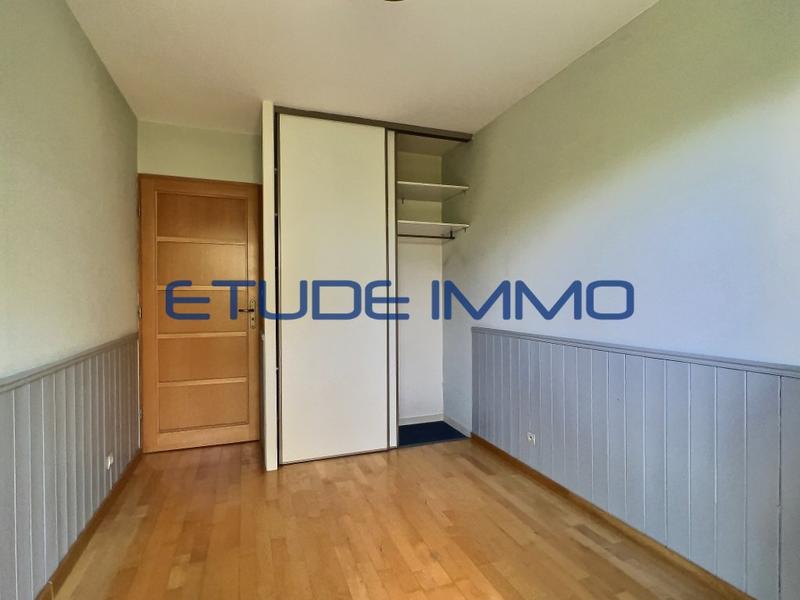 Appartement - 95 m² - 4 pièces