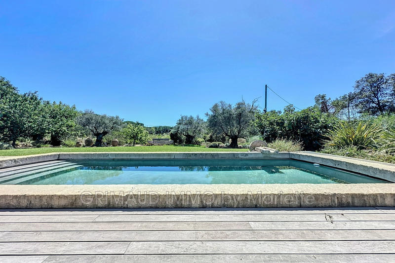 Villa - 163 m² - 5 pièces