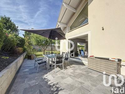 Maison - 169 m² - 6 pièces