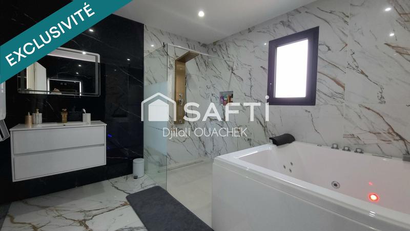 Maison - 150 m² - 5 pièces