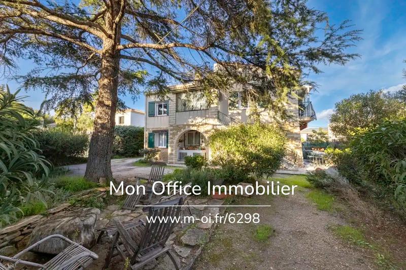 Appartement - 84 m² - 4 pièces