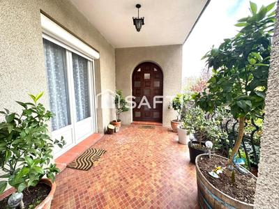 Maison - 170 m² - 6 pièces