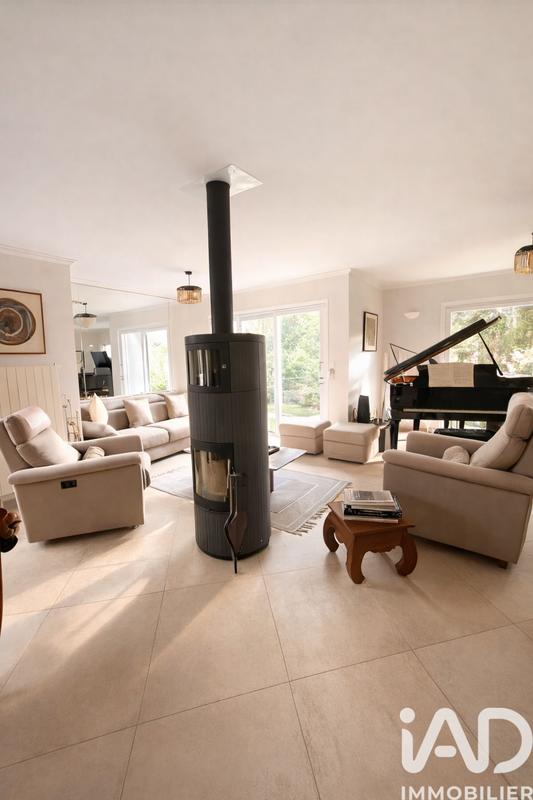 Maison - 165 m² - 6 pièces