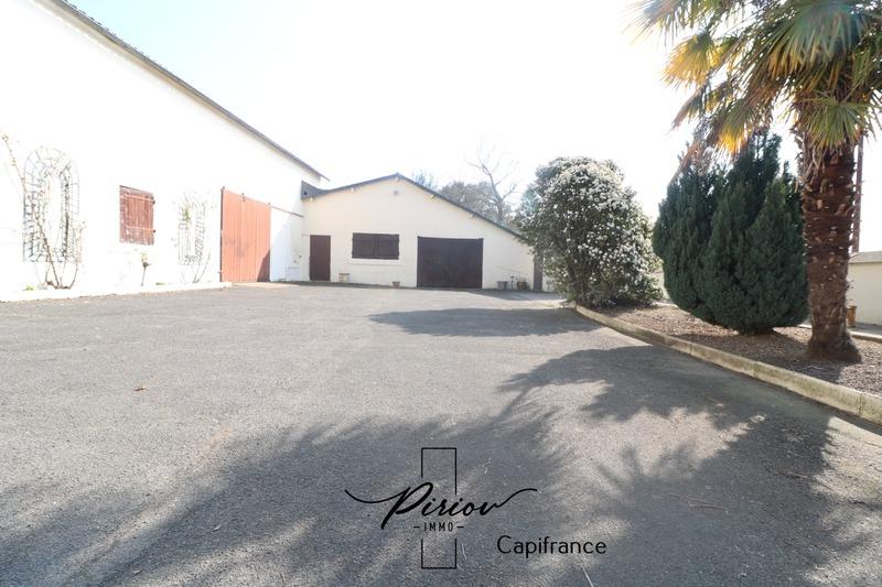 Maison - 176 m² - 6 pièces