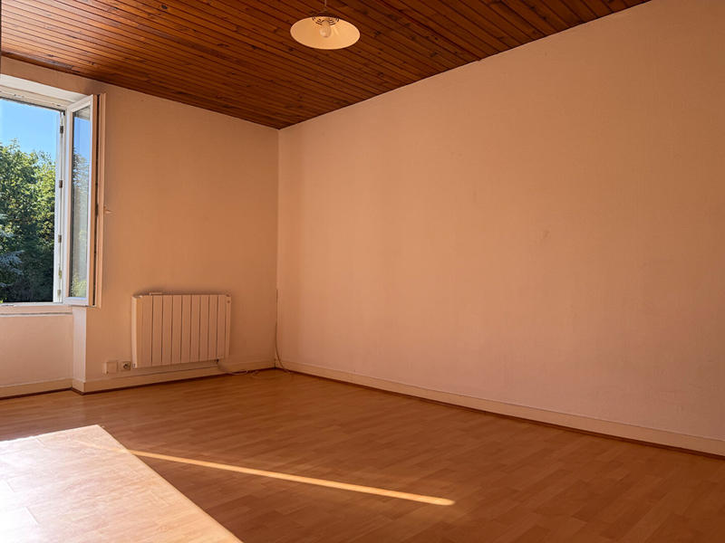 Maison - 61 m² - 2 pièces